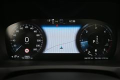 Fahrzeugabbildung Volvo XC90 B5 AWD* R-Design*STHZ*360°LUFT*B&W*22Zoll