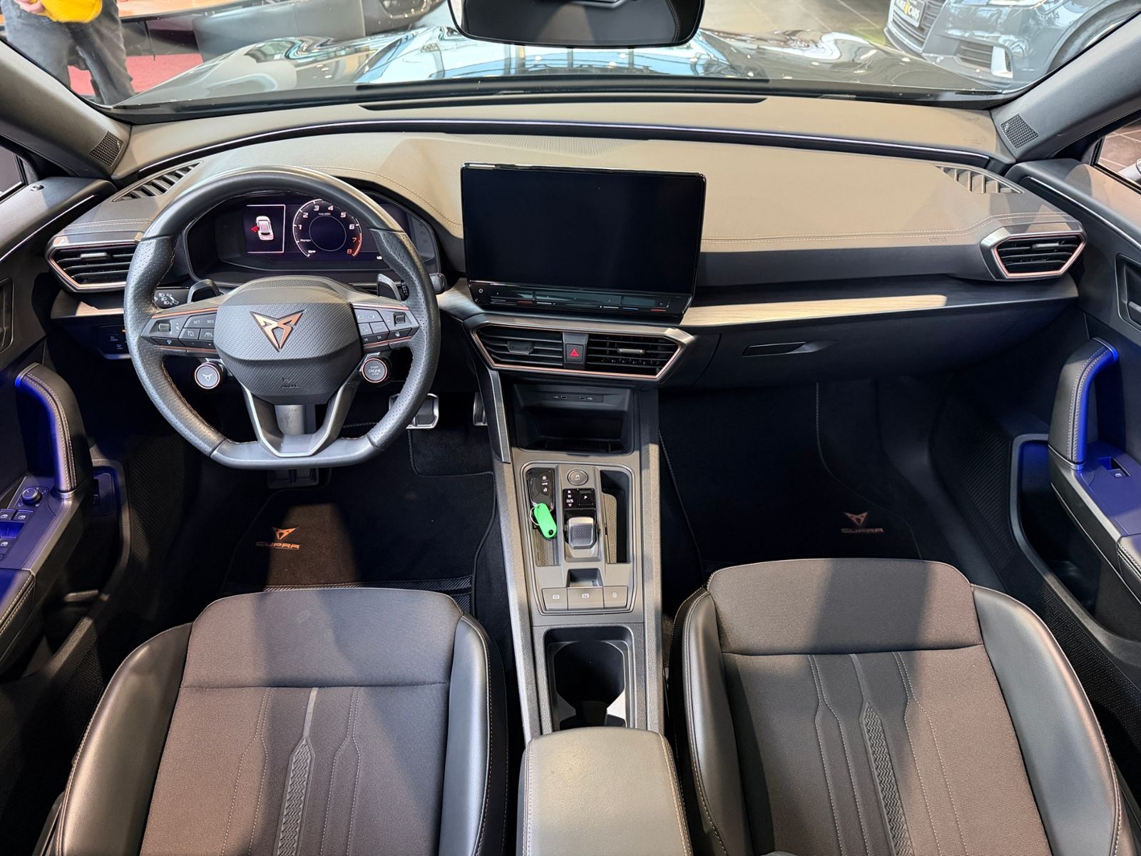 Fahrzeugabbildung CUPRA Formentor VZ 4Drive PANO BEATS LED