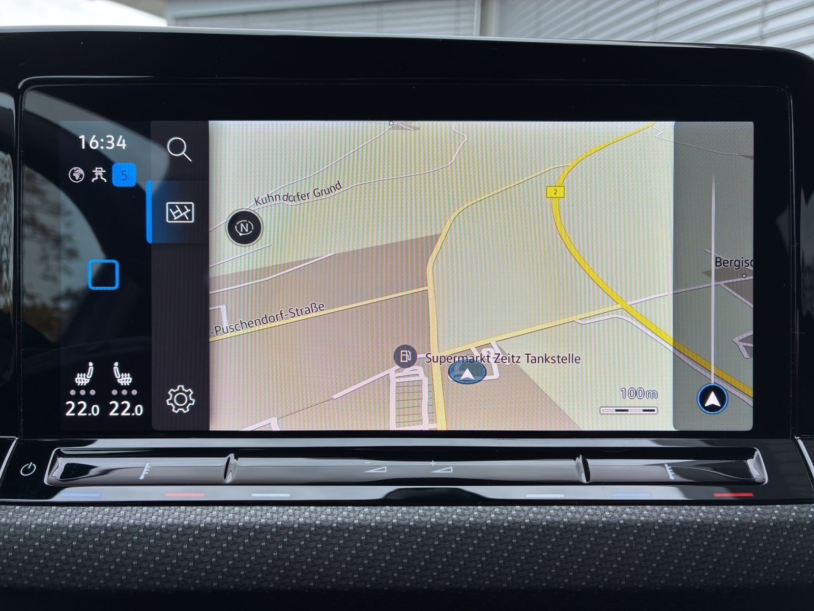 Golf VIII 1,5 l eTSI DSG R-Line *LED+*NAVI*KAMER
