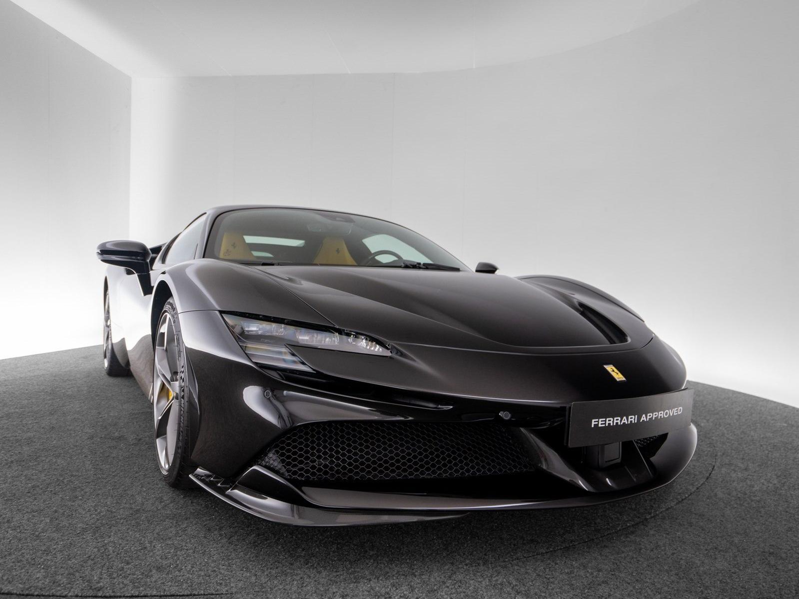 Ferrari SF90 Stradale