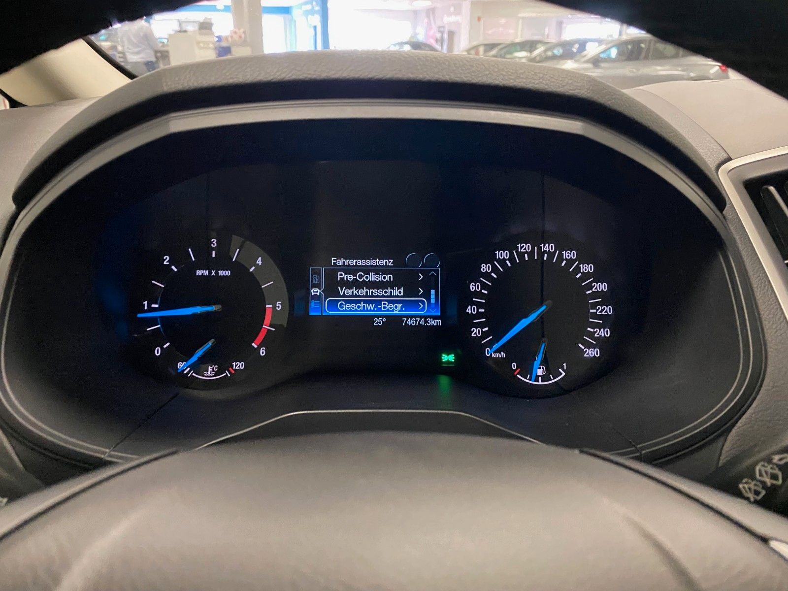Fahrzeugabbildung Ford S-Max 2.0 TDCI EcoBlue Edition+NAVI+AHK+KAMERA++