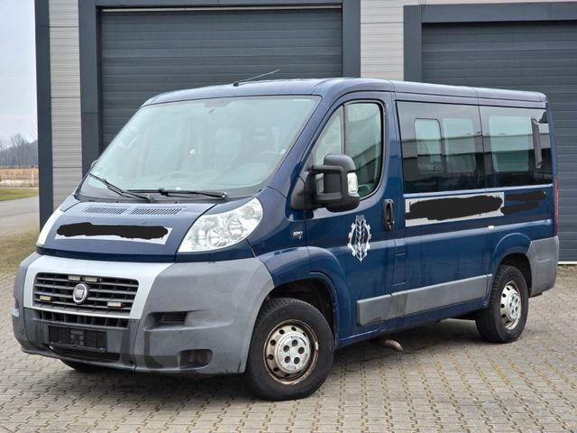 Fiat Ducato 2.3 D Kombi 120 9 Sitze Klima