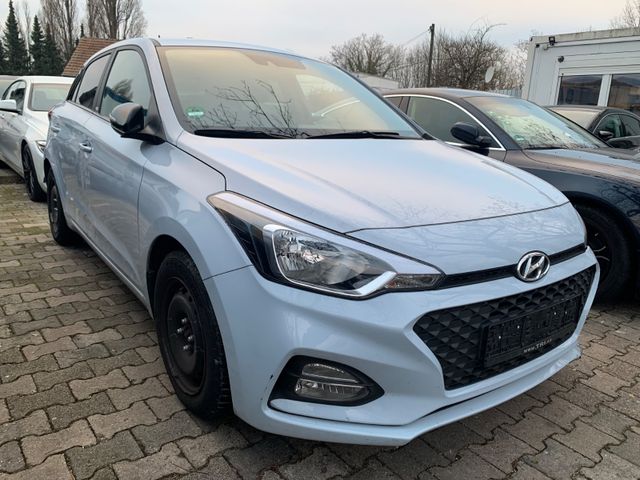 Hyundai i20 YES! Klima Pdc Euro 6