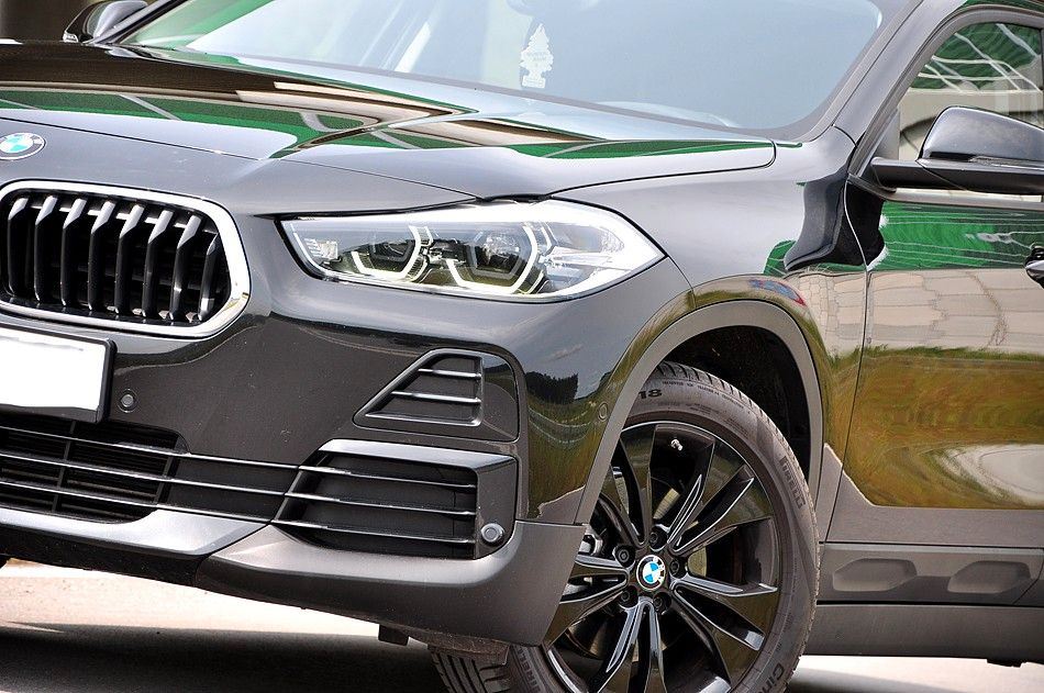 BMW X2 sDrive 18 d RFK Navi DAB Shadow-Line foto 4