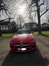 Mercedes-Benz CLA 180 - - Mercedes-Benz CLA 180: Sportwagen