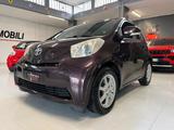 Toyota iQ 1.0 Sol - Toyota mit Benzin-Antrieb: Cabrio