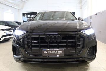 Audi Q8 - 2