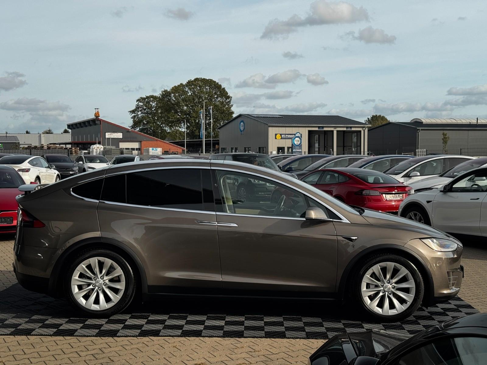 TESLA MODEL X 90D 525CH - SUPERCHARGE GRATUITE SC01 - 86.000 KMS