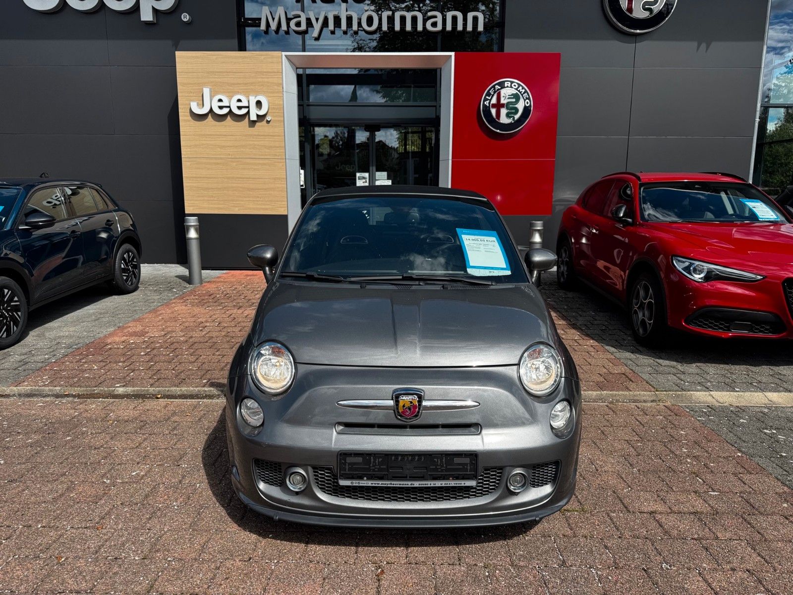 Fahrzeugabbildung Abarth 595C Turismo 1.4 T-Jet 16V Cabrio Automatik