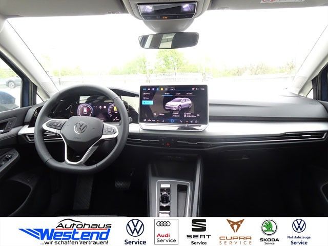 Fahrzeugabbildung Volkswagen Golf Var. Life 1.5l TSI 110kW Automtik LED