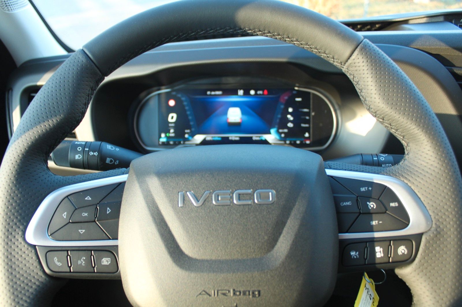 Fahrzeugabbildung Iveco Daily 180PS Autom, Fahrtenschreiber Vorbereitung