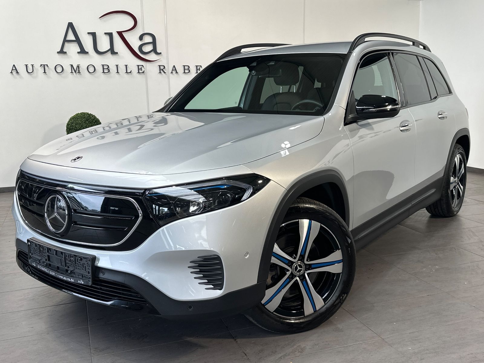 Mercedes-Benz EQB 250 Progressive NAV+LED+KAM+KEYLESS