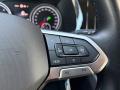 Fahrzeugabbildung Volkswagen T6.1 Multivan DSG Navi Sitzh ACC R.Cam 3xKlima