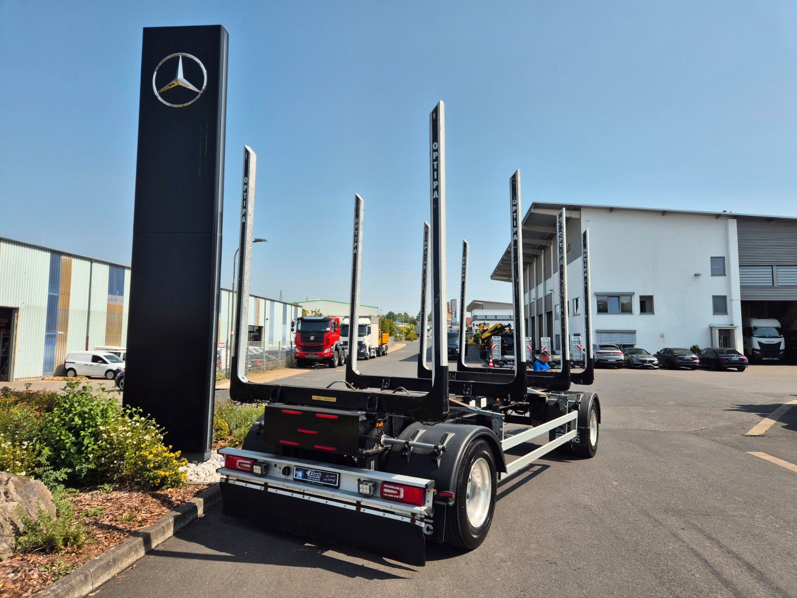 Fahrzeugabbildung PAVIC HTA 20 QSTE 690 SAF Achsen Alu-Felgen