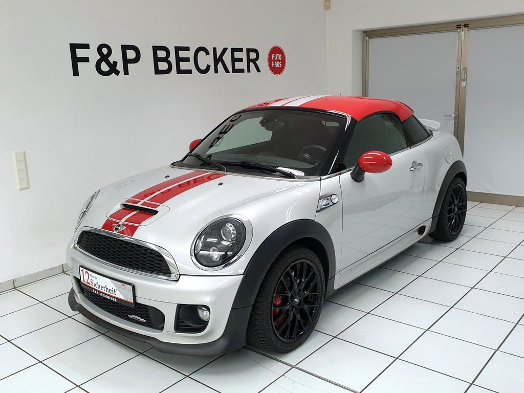 MINI John Cooper Works Coupé