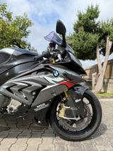 BMW S1000RR // Baujahr 2018 - BMW S 1000 RR