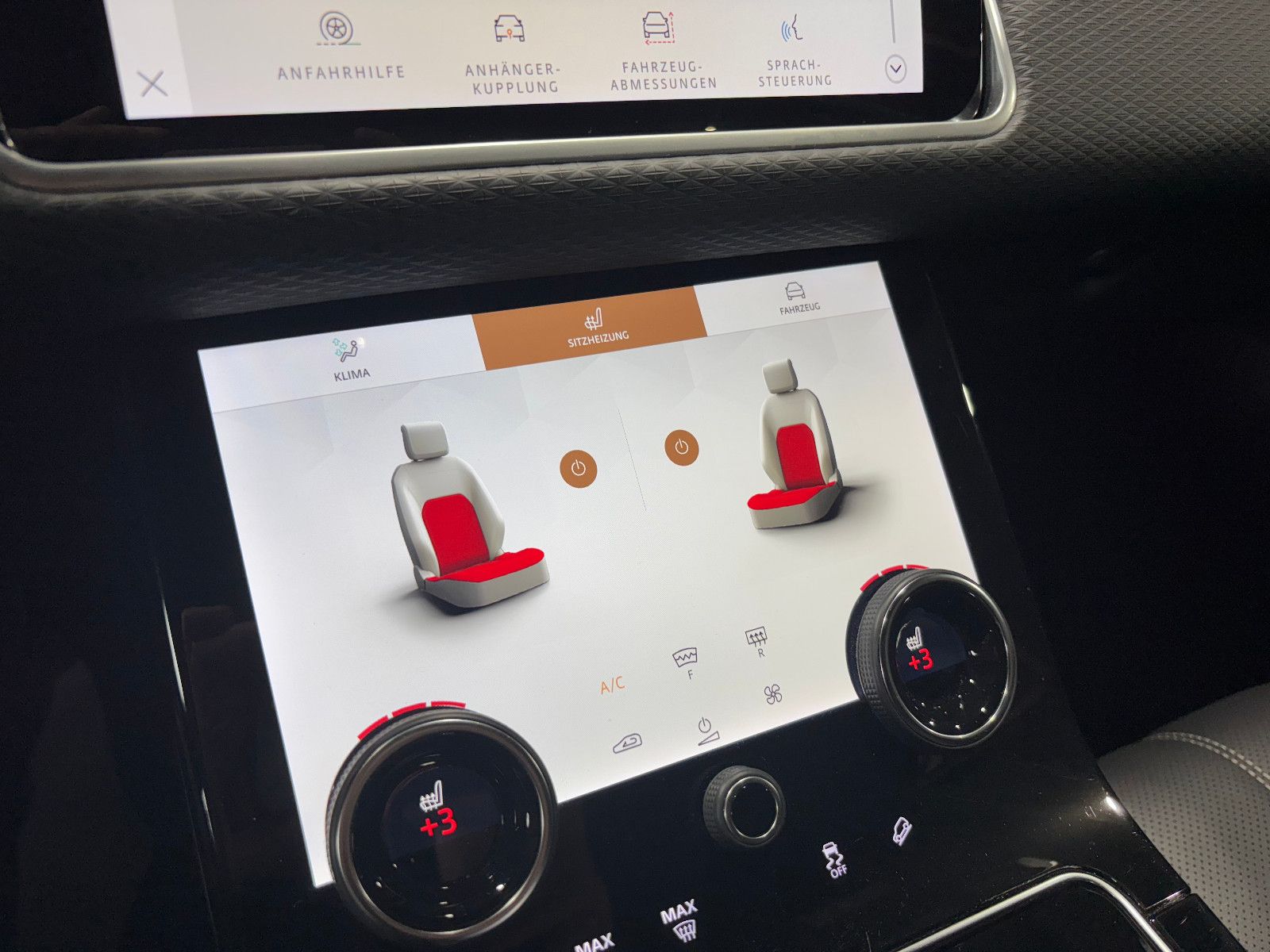 Fahrzeugabbildung Land Rover Range Rover Velar R-Dynamic SE/PANO/MEMORY/APPLE