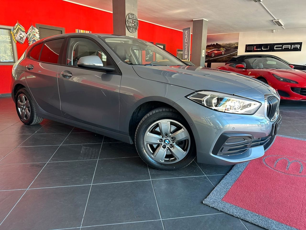 BMW 116d SPORT AUT 116cv "COCKPIT" imagem 3