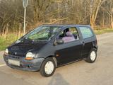 Renault Twingo DIN Kennz.  wenig Kilometer... - Renault aus 1994