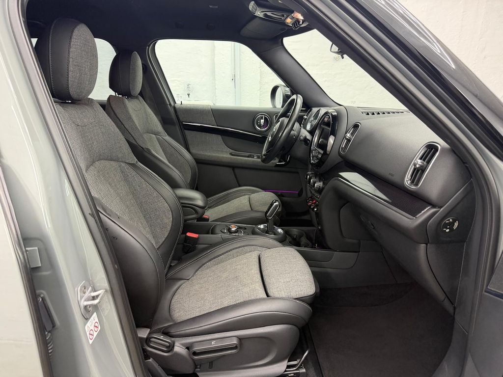 MINI Cooper Countryman 2018