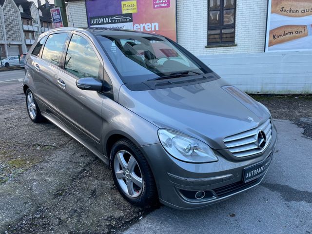 Mercedes-Benz B 170 Automatik / Klima / AHK / SHZ. / TÜV NEU