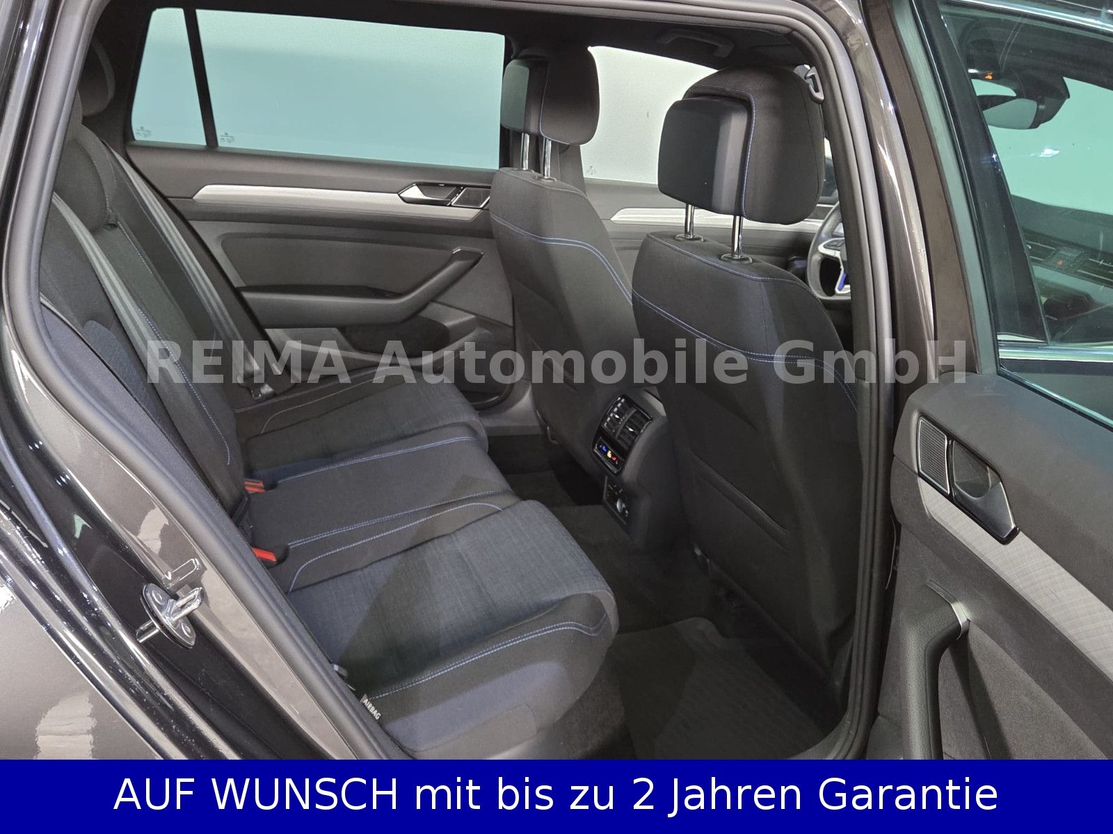 Fahrzeugabbildung Volkswagen Passat Variant 1,4i GTE Hybrid, Massage, LED