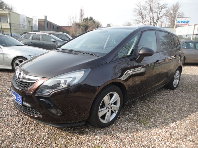 Opel Zafira C Tourer Drive 1.4 TURBO-NAVi-KLiMATRONiC