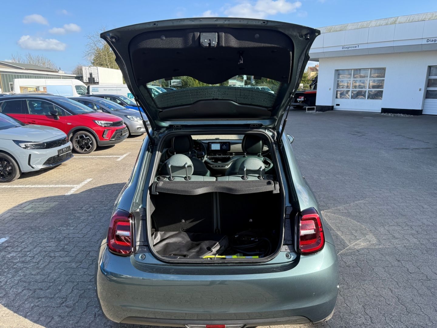 Fahrzeugabbildung Fiat 500e e Giorgio Armani Collectors Edition