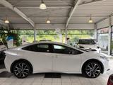 Toyota Prius Plug-in Hybrid Executive (XW6) - Toyota Prius: Weiß