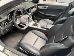 MERCEDES-BENZ SLC 180 Roadster*LED*Navi*SHZ*Airscarf