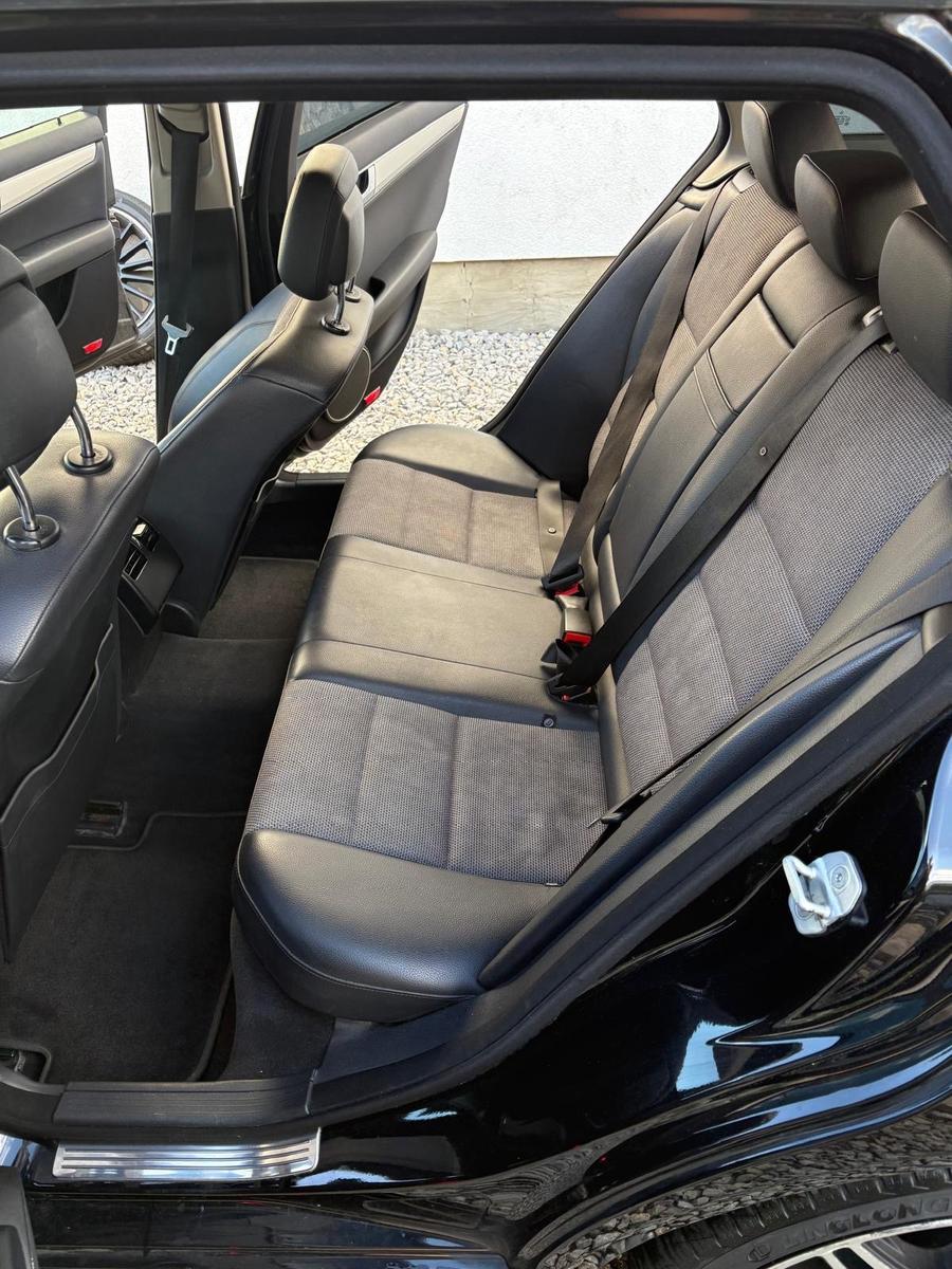 Mercedes-Benz C180 2012 — engine 1.796 cm³, 156 HP (115kW)