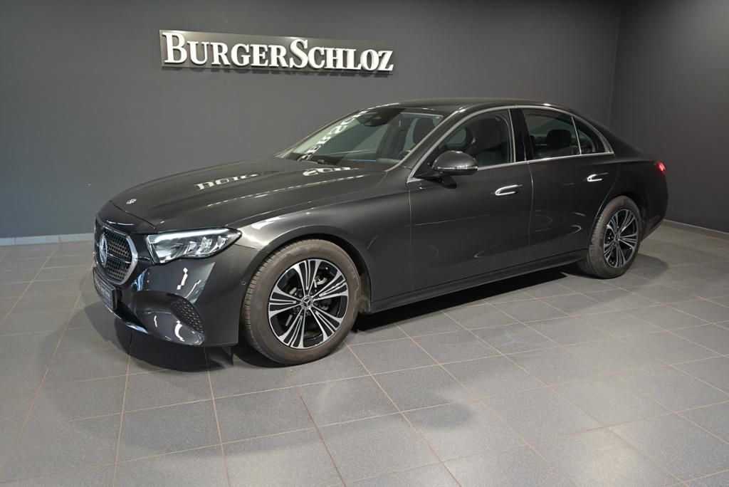 Image of Mercedes-Benz E 200