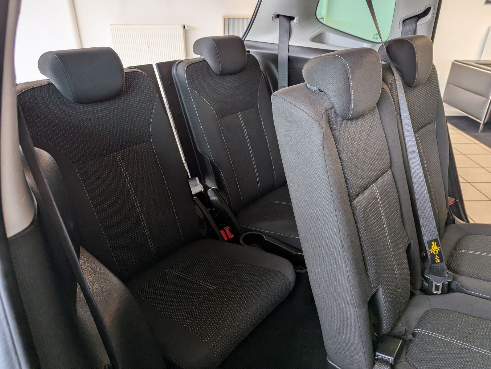 OPEL Zafira 1.4 Turbo 7-Sitze Navi-950 Kamera - Image 15