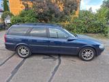 Opel Vectra Kombi - Opel Vectra aus 1999: Kombi
