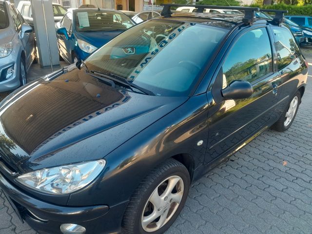 Peugeot 206 JBL 75 TÜV neu