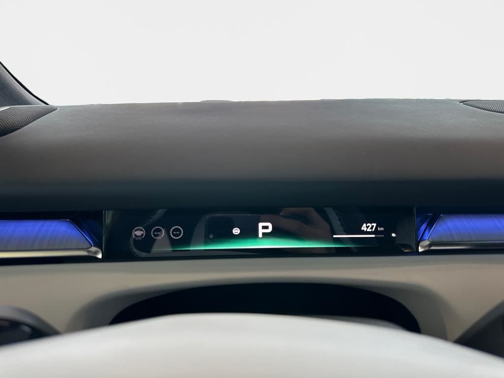 XPENG P7