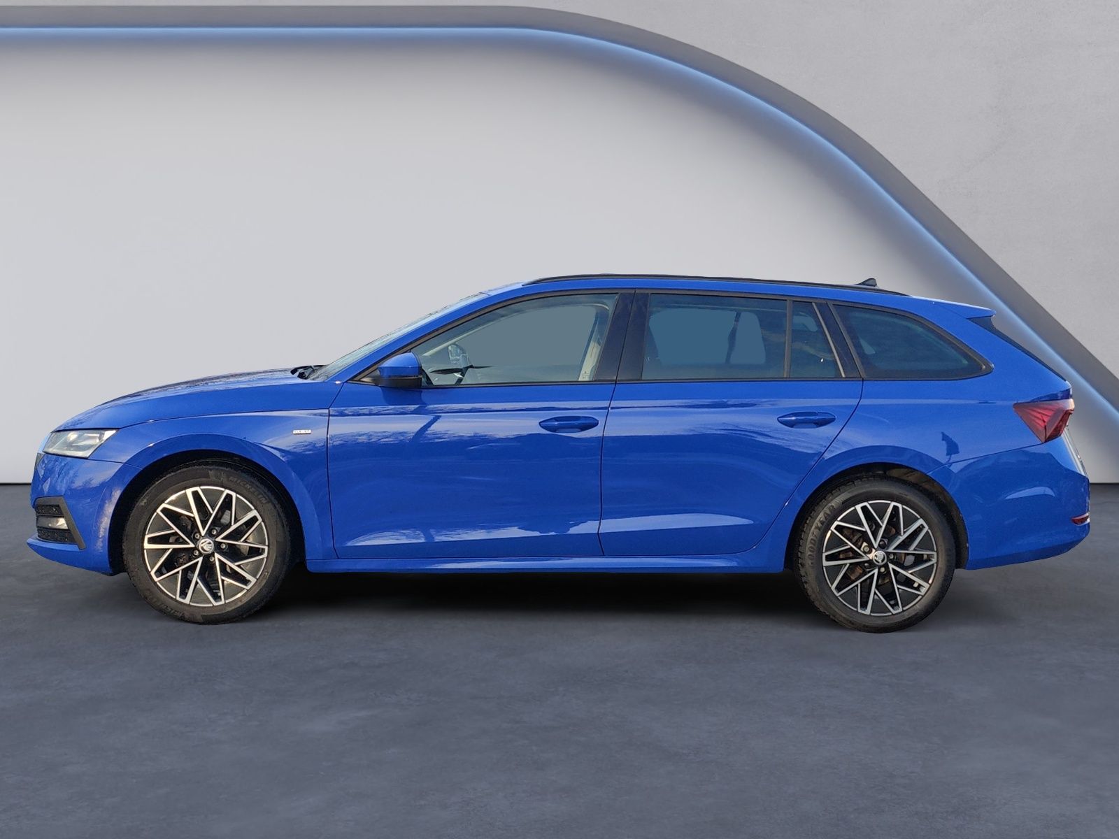 Skoda Octavia Combi 2.0 TDI DSG Clever MATRIX-LED+NAVI imagem 3