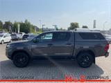 Toyota Hilux 2.8 Double Cab Invincible 4x4 - : Grau, Leder, Berganfahrassistent