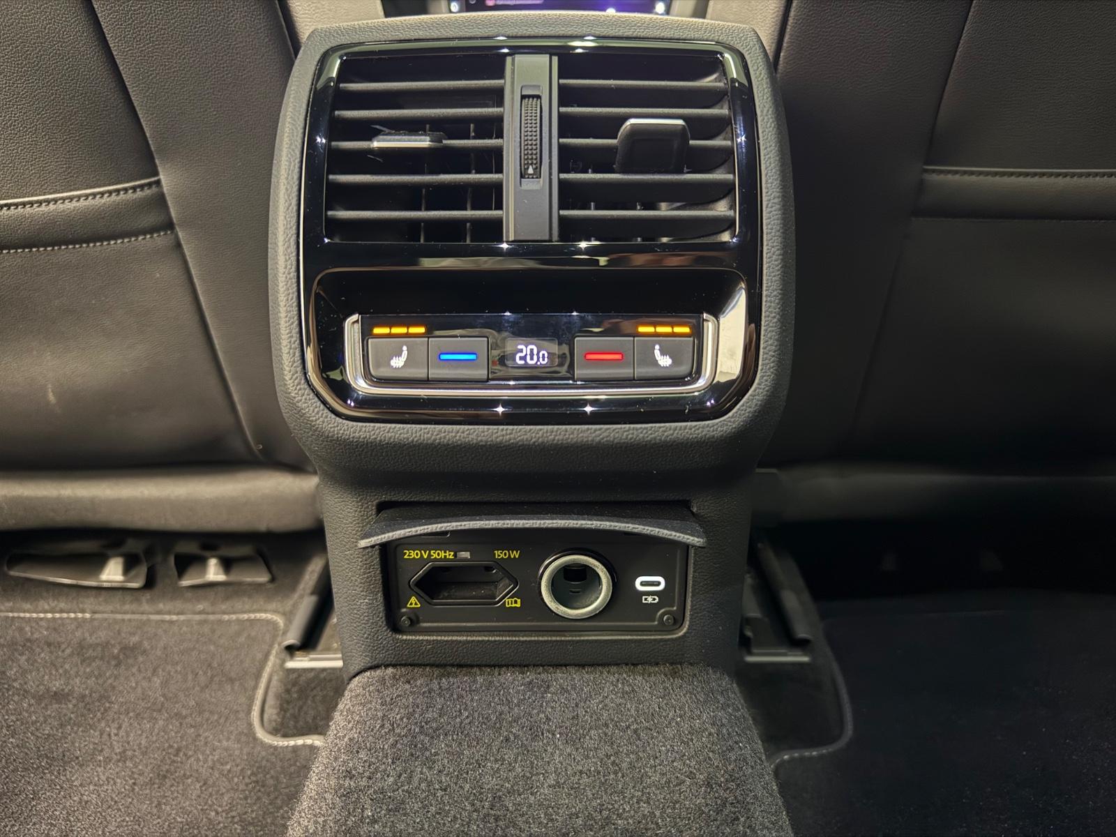 Volkswagen Arteon 2.0 TDI R-Line 4M ACC Pano AHK Kamera HUD
