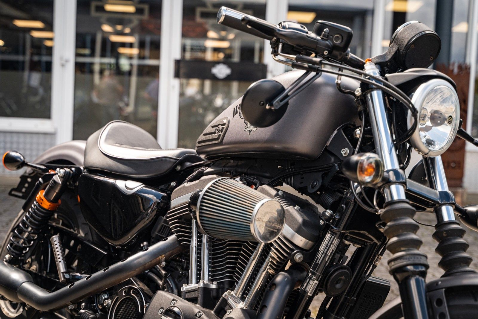 Fahrzeugabbildung Harley-Davidson XL883N Sportster Iron 883 - Racer Umbau 1200ccm
