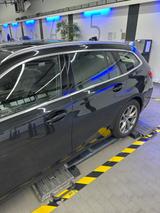 BMW 320d xDrive Leder Nav Digit Cockp Laser HarmanC - BMW 320 Gebrauchtwagen in München