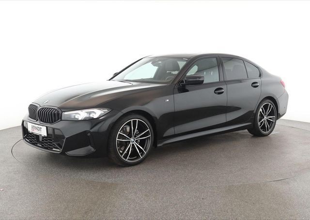 BMW 320d xDrive M Sport LED GlasSD Navi ACC Kam 19"