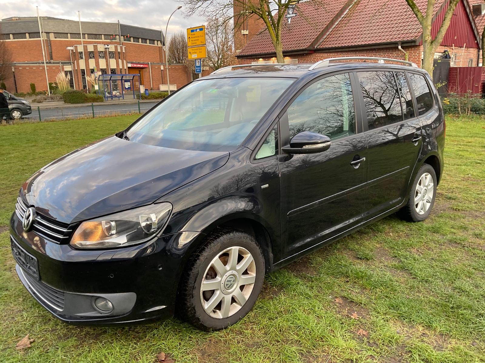 Volkswagen Touran 1.6 TDI CUP+Klima Tüv 03,2027