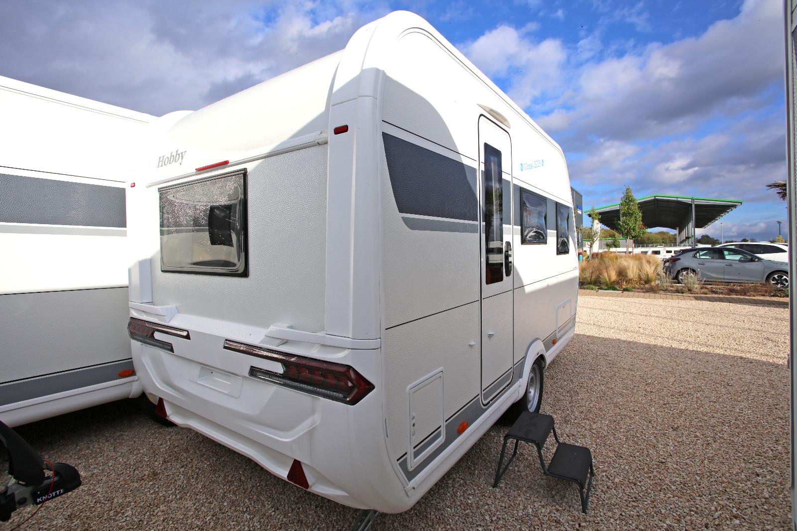 Hobby OnTour 390 SF/1.350 kg/170,- Euro