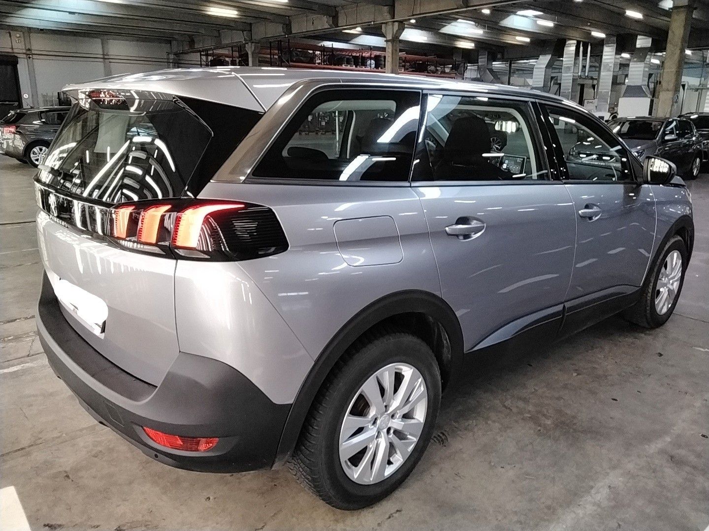 Fahrzeugabbildung Peugeot 5008 Active 1.5D NAVI/LED/PDC/TEMPOMAT