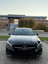 Mercedes-Benz CLA 180 - Urban