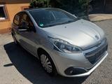 Peugeot 208 1.2 Style PureTech 82 - gebrauchte Peugeot 208 aus dem Jahr 2017