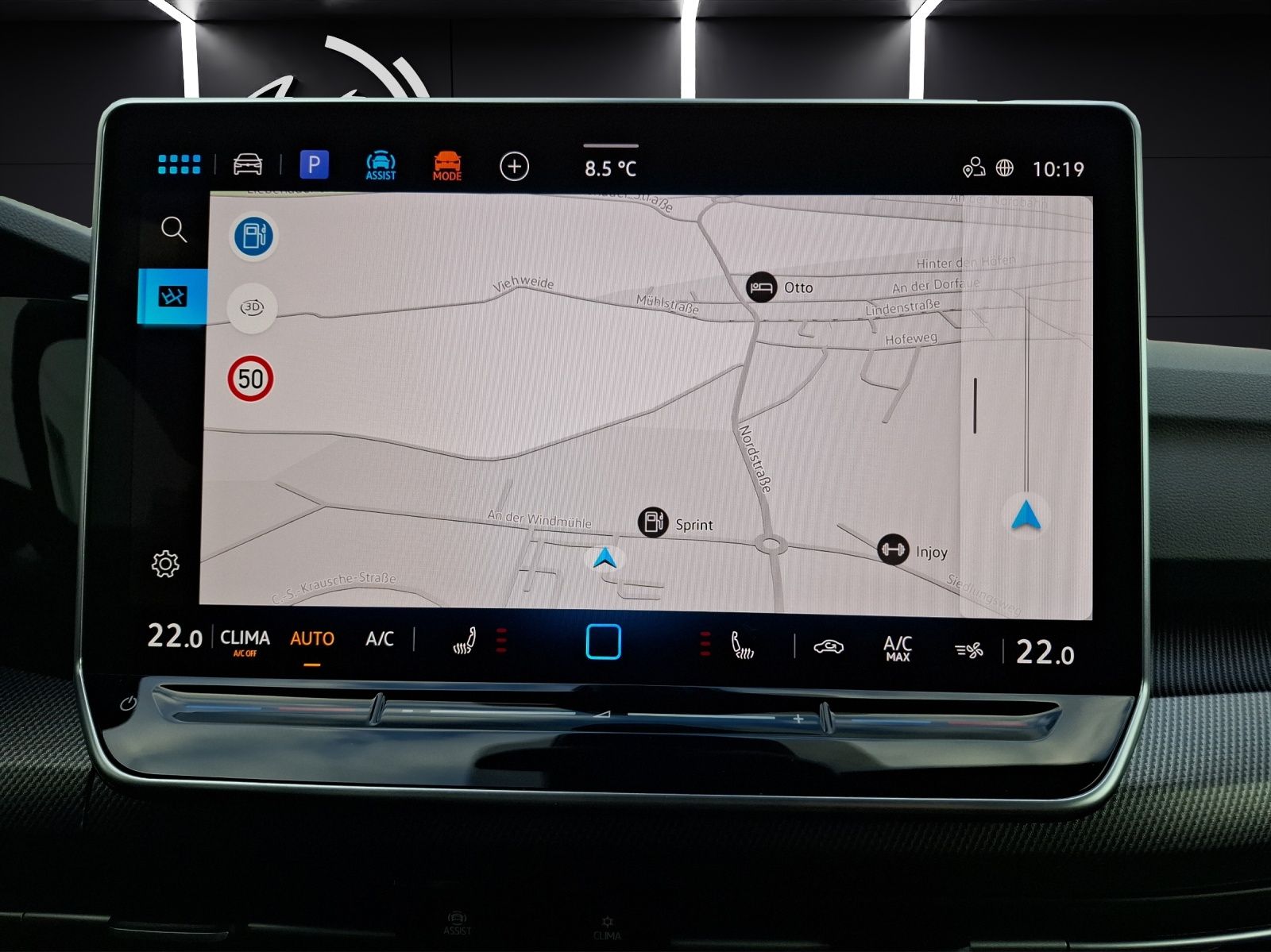 Fahrzeugabbildung Volkswagen Golf VIII Variant TDI R-Line DSG Standhzg LED-pl