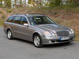 Mercedes-Benz 220 - Mercedes-Benz 220 aus 2005
