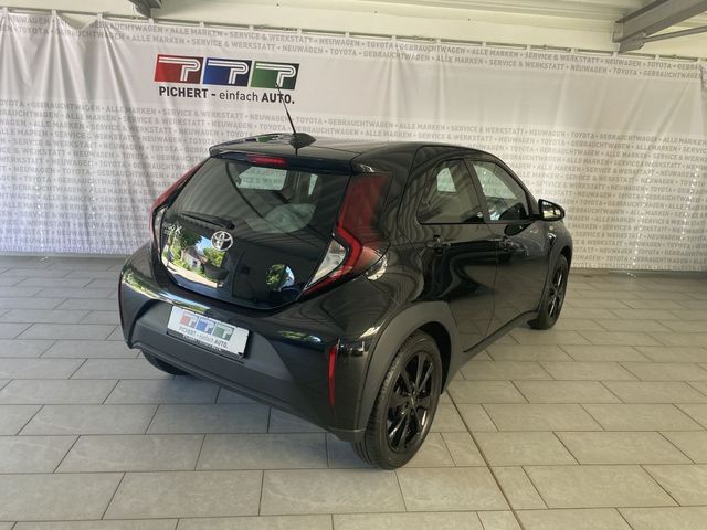 Toyota Aygo X Play